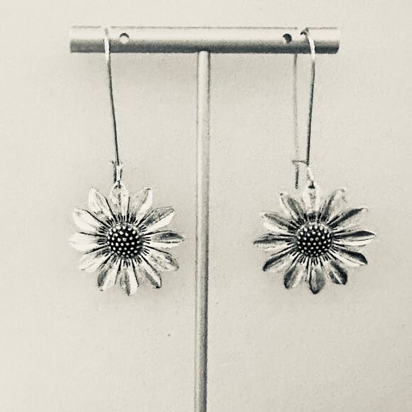 Silver Loop Sunflower Earrings - Picture 1 of 1